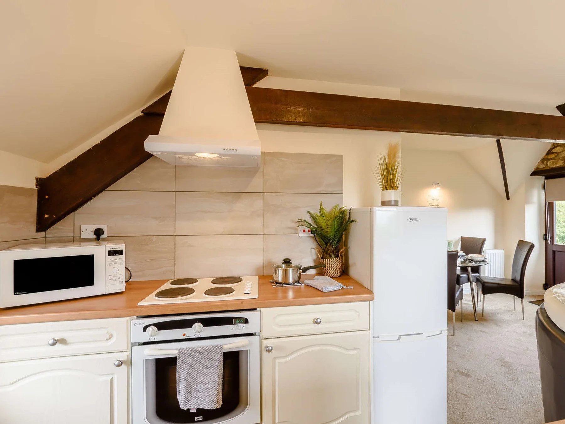 Well-equipped kitchen